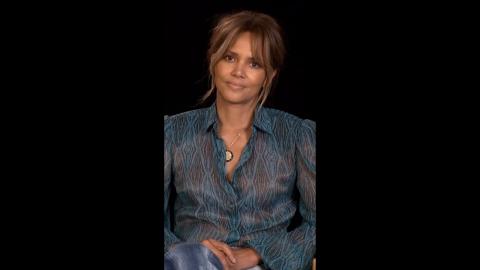 "Moonfall" Stars Joke About Halle Berry "Kissing Butt" #Shorts