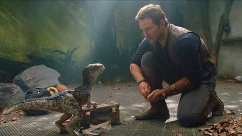 Jurassic World: Fallen Kingdom (2018) | SUPER BOWL TRAILER