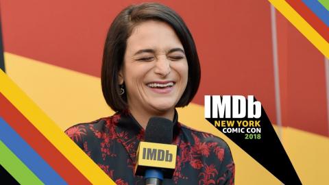 Jenny Slate Teases That She Is The Real Venom at New York Comic Con | NYCC 2018
