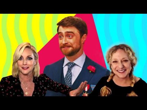 The Cast of "Unbreakable Kimmy Schmidt" on Getting Cozy with Daniel Radcliffe