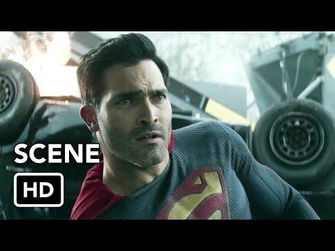 Superman & Lois 2x03 "Bizarro" Fight Scene (HD)