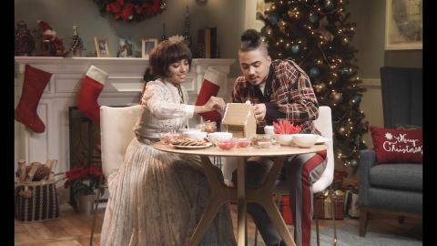 DIY Disasters with Kat Graham and Quincy Brown | The Holiday Calendar | Netflix