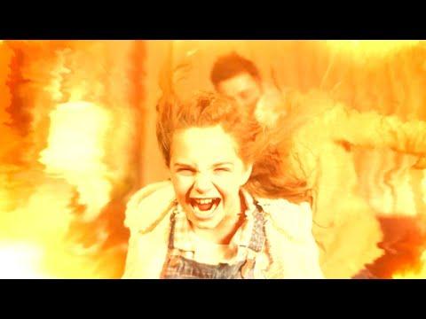 Zac Efron and Ryan Kiera Armstrong in Exclusive 'Firestarter' Clip