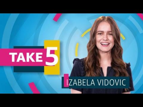 "Veronica Mars" Star Izabela Vidovic Can't Stop Watching "Friends"