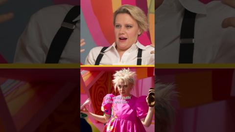 How did you feel when you first put on your "Weird Barbie" costume #KateMckinnon? ???? #Barbie #Shor