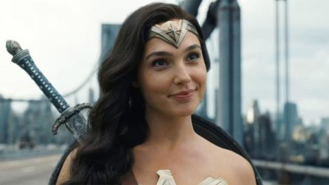 Gal Gadot's Wonder Woman Future Back In Flux After James Gunn's Latest DC Comments