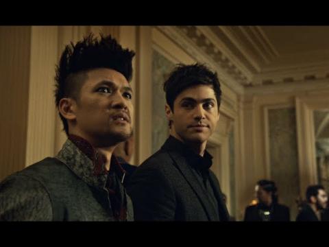 Shadowhunters 3x02 — Magnus and Alec Meet Lorenzo Rey