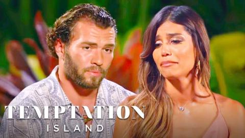 Kirsten Gets Emotional At Final Bonfire [HIGHLIGHT] | Temptation Island | USA Network