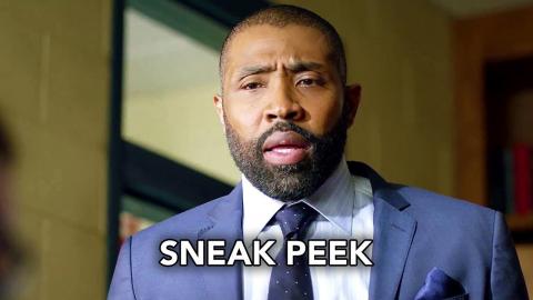 Black Lightning 2x03 Sneak Peek "Master Lowry" (HD) Season 2 Episode 3 Sneak Peek