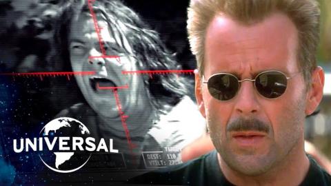 The Jackal | Bruce Willis Tests Out a High-Tech Gatling Gun... on Jack Black