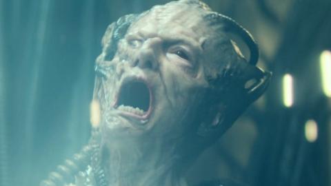 Star Trek Picard's Borg Queen Is Unrecognizable Without Makeup
