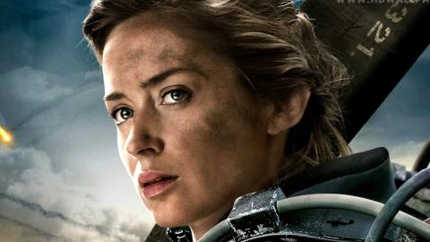 Tom Cruise's Harsh Response To Emily Blunt Crying On The Edge Of Tomorrow Set