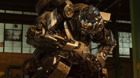 Transformers: Rise of the Beasts | "Car Chase" Clip - Anthony Ramos, Tobe Nwigwe, Pete Davidson
