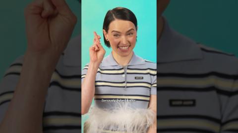 Okay FINE #DaisyRidley we believe you. ???? #SXSW #StarWars #Shorts