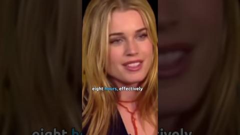 Rebecca Romijn Was Completely Naked For Mystique #rebeccaromijn #mystique #xmen