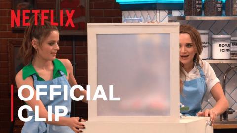 Nailed It! | Joey King and Hunter King's Epic Balloon Art Fail | Netflix